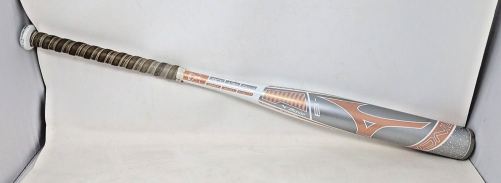 Mizuno Finch 30" Inch 17 oz -13 Fastpitch Softball Bat 340595 WBSC Used